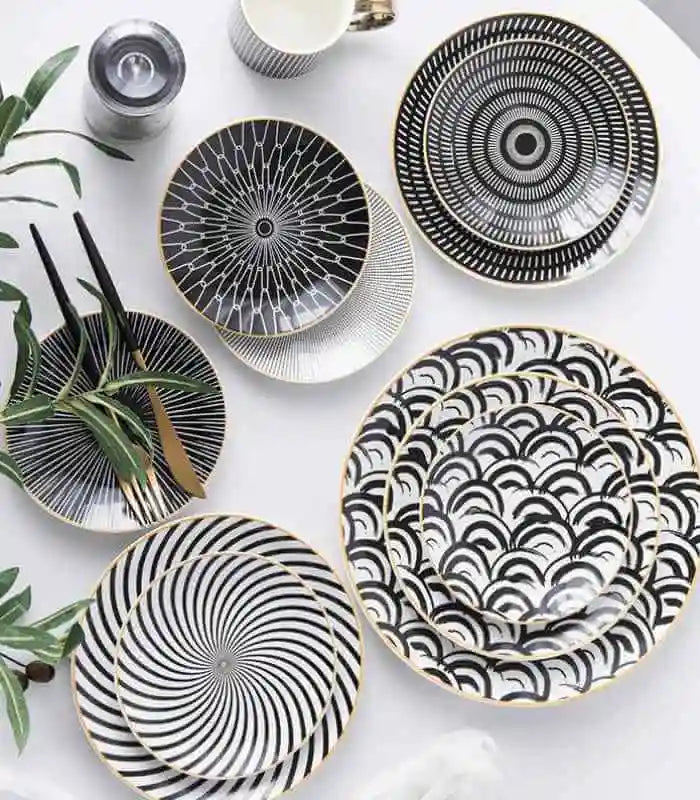 Set of 6 Dining Plates Black & White Porcelain 20cm