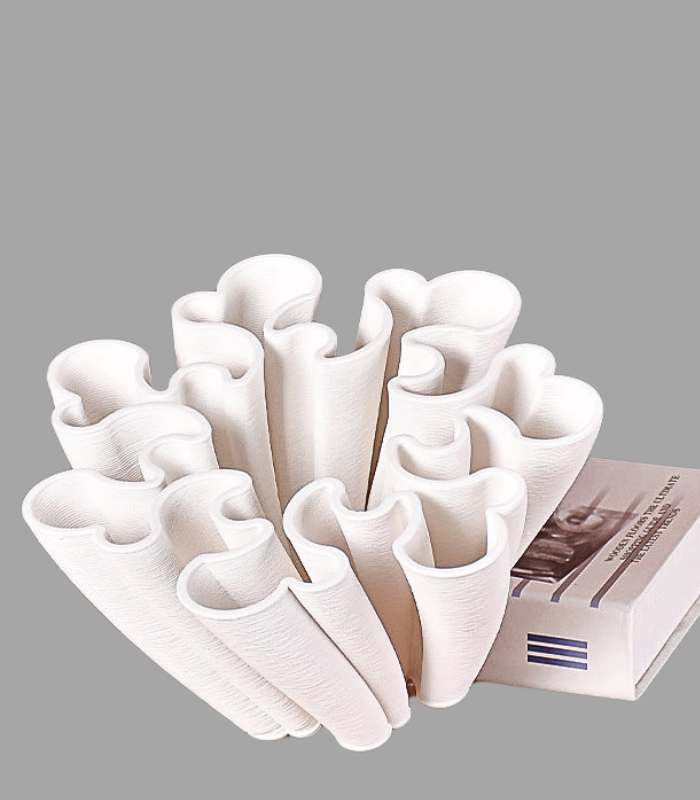 Table Top Vase Twist Centrepiece Ceramic White 22 cm 1.5 kg