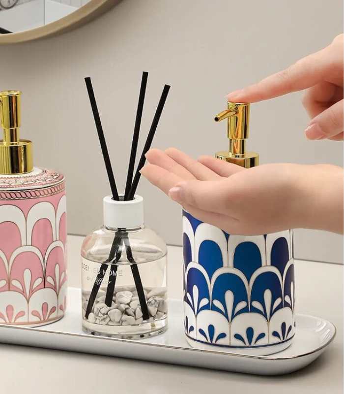 Liquid Soap Dispenser Ceramic Lotion Pump Blue & White 18 cm