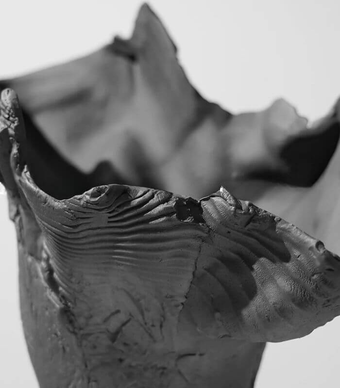 Enigmatic Obsidian Sculptural Vase - Handcrafted Modern Art Décor Black (44cm)