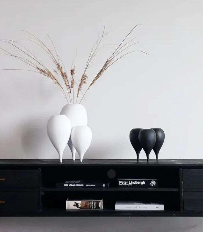 Modern Abstract Resin Vase Set - Sculptural White Wave Design 32 cm