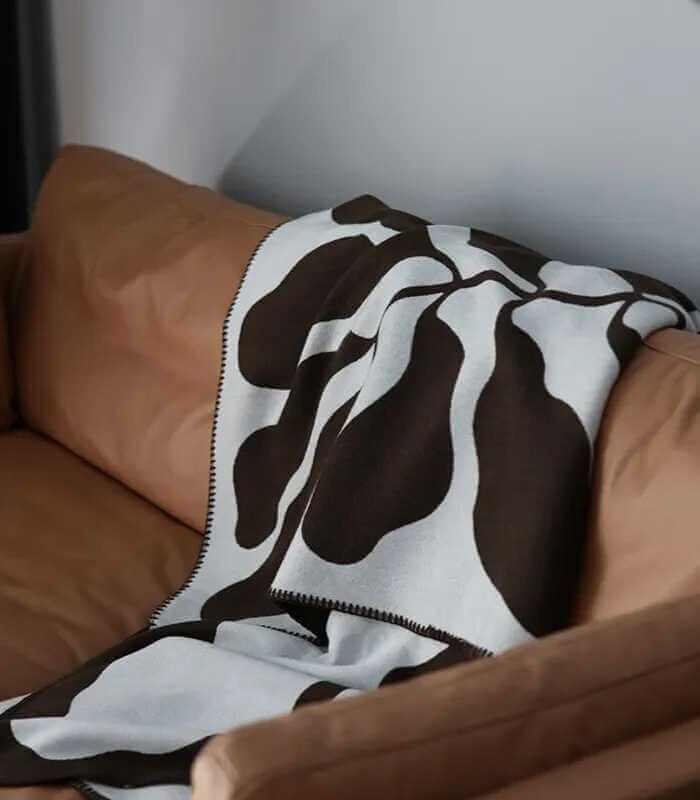 Abstract Leaf Pattern Throw Blanket Bohemian Throw Blanket Knitted 130x180 cm Coffee