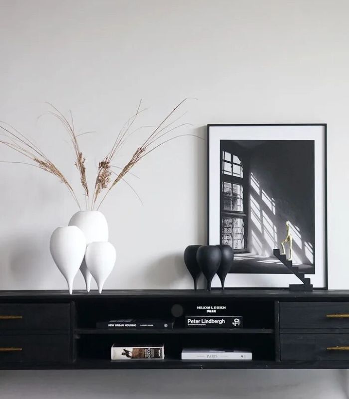 Modern Abstract Resin Vase Set - Sculptural White Wave Design 32 cm