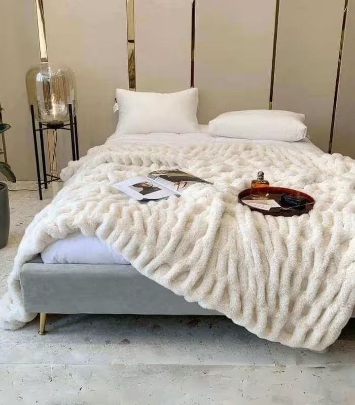 Faux Fur Throw Blanket Decorative Large White