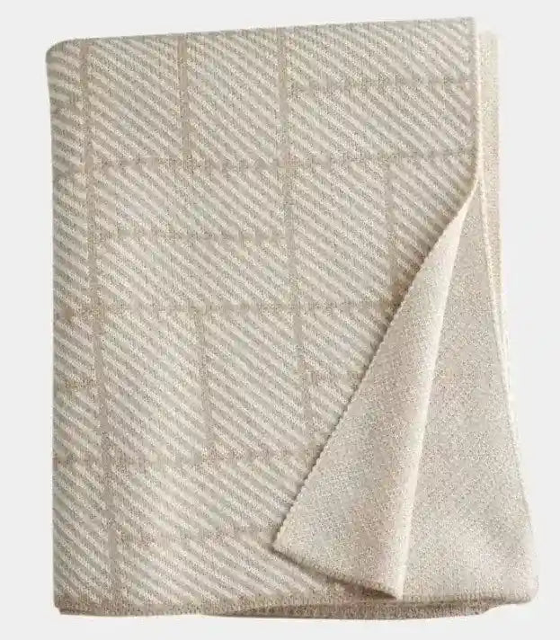 Signature Geometric Textured Throw Blanket | Premium Knit Home Accent 130x180 cm