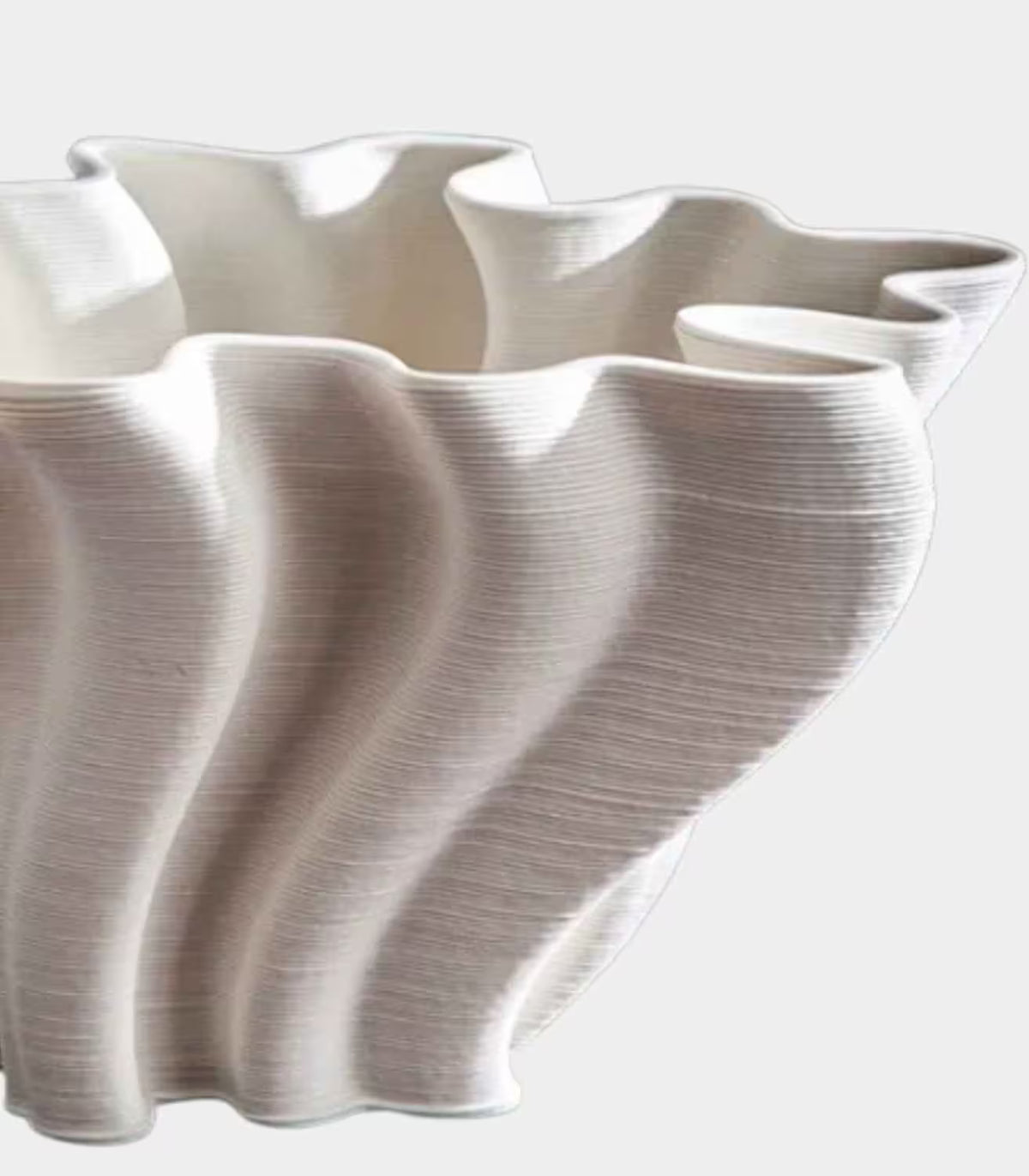 Sylvie Vase – White Fluted Sculptural Bowl-Form Vessel 3D-Printed 24 cm / 9.4 in