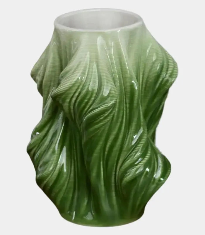 Verdure Élan Ceramic Tabletop Vase – Botanical Relief Design Green 18 cm