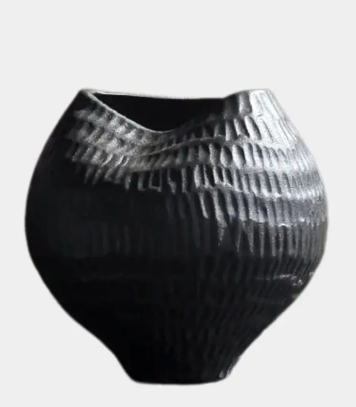 Ripple Ceramic Vase – Textured Sculptural Design Black