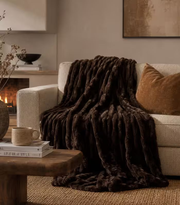 Velluto Double-Sided Ruched Faux Fur Blanket – Chocolate Brown
