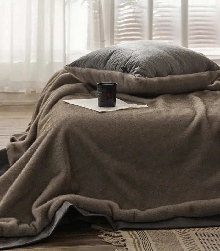 Double-Sided Faux Mink Faux Fur Throw Blanket Grey