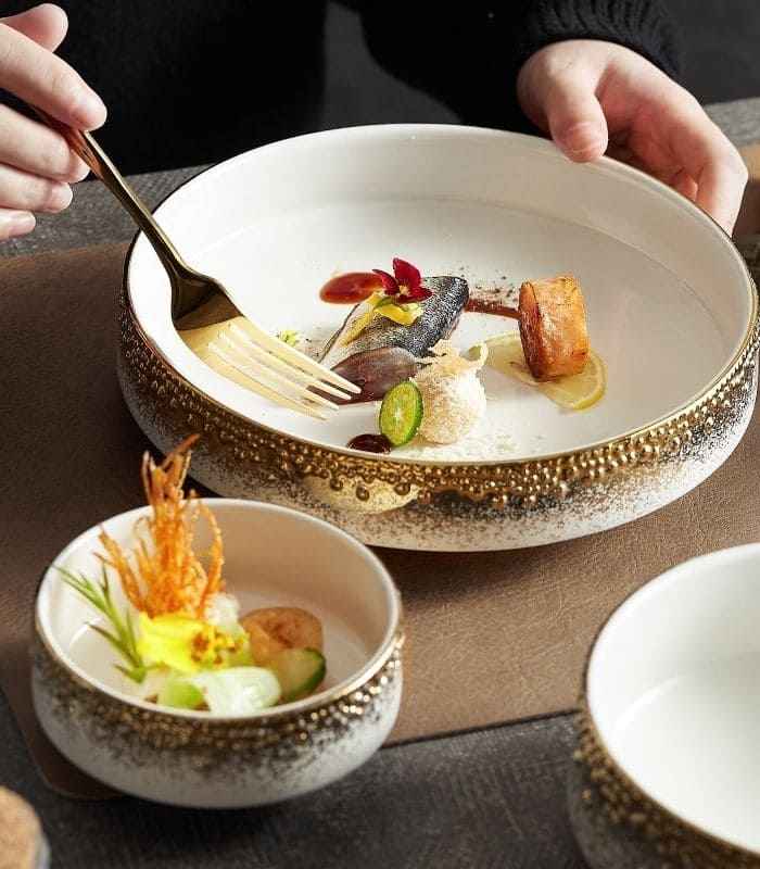 Japanese Style Ceramic Round Dinnerware Set in Gold and White Bowl