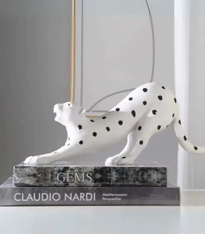 Decorative Sculpture Leopard White Resin