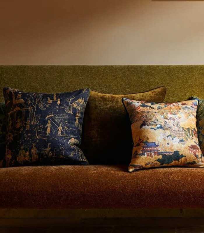 Luxurious Chinoiserie Chenille Cushion Cover - Opulent Gold on Black