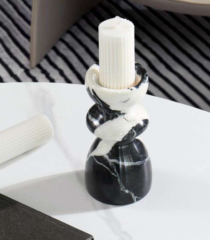 Moderner Kerzenhalter aus schwarz-weißem Marmor – Sanduhr-Design aus Naturstein (Höhe 15 cm)