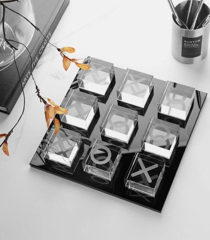 Tic Tac Toe Crystal Glass 23 cm