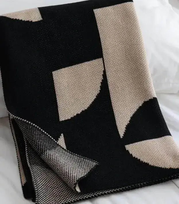Geometric Harmony Knit Throw Blanket Modern Acrylic Knit Throw Blanket - Black and Beige 130x180 cm ( 51.18 in x 70.87 in)