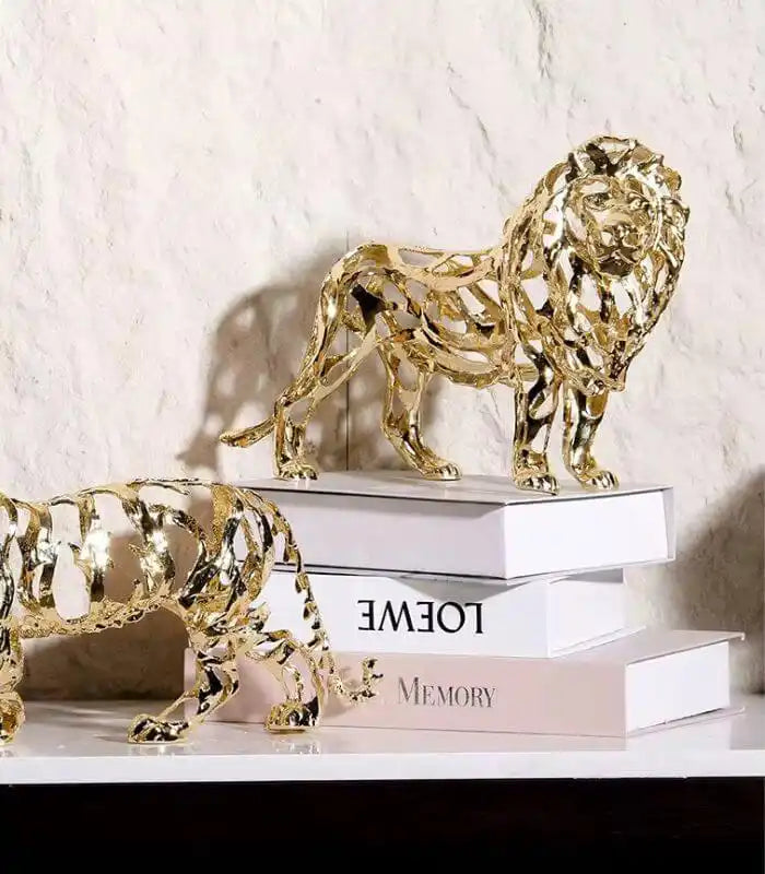 Golden Lion Sculptural Accent Piece Large Decorative Sculpture 31x20 cm