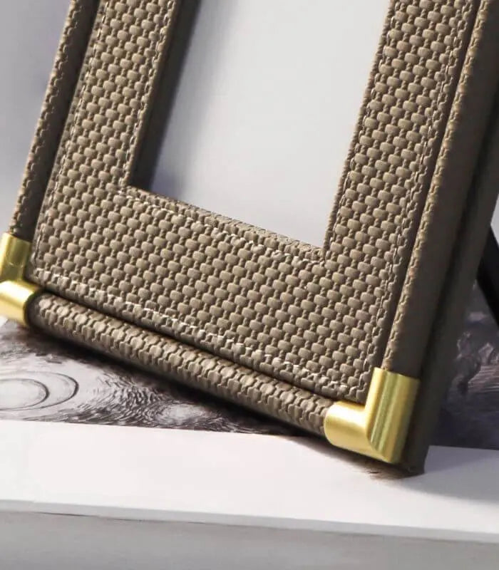 Textured Leather Photo Frame – Metallic Corner Accent Design