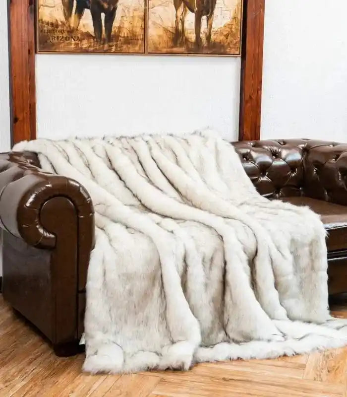 Faux Fur Throw Blanket Large White 2.5-3 kg