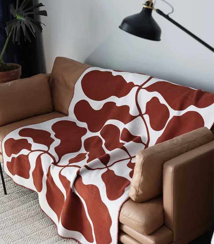 Abstract Leaf Pattern Throw Blanket Bohemian Throw Blanket Knitted  130x180 cm Red & White