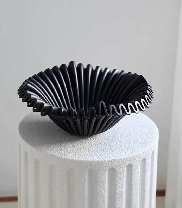 Decorative Fruit Bowl Ruffle Black Resin 27 cm