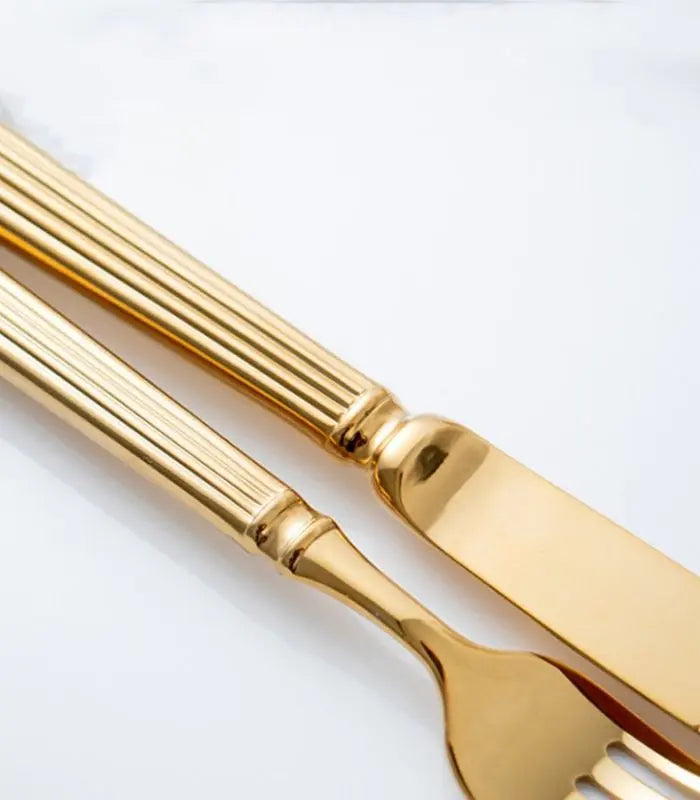 Set of 16 Pcs Aristocrat Flatware Cutlery Set 304 Stainless Steel Gold