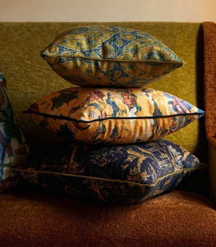 Luxurious Chinoiserie Chenille Cushion Cover - Opulent Gold on Black