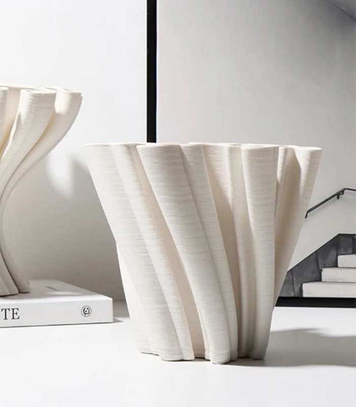 Ceramic Table Top Vase Twist Centrepiece Ceramic