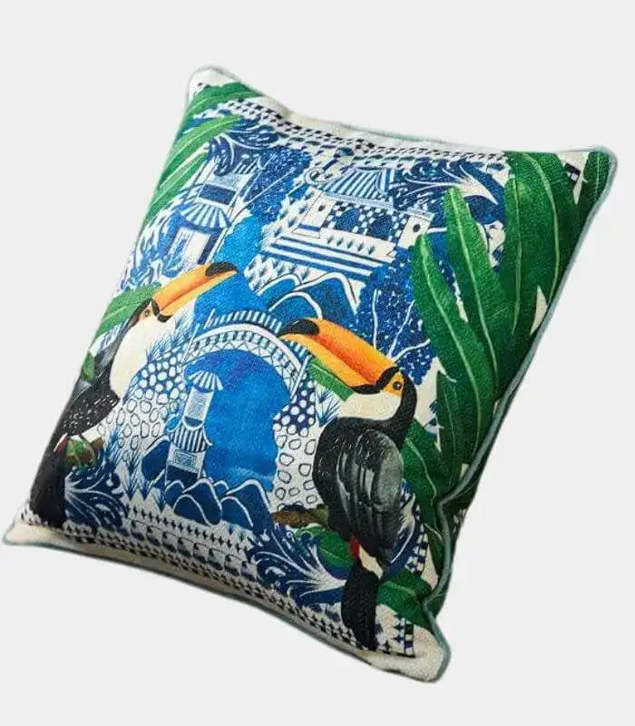 Tropical Toucan Print Chenille Cushion Cover – Vibrant Botanical Design 45x45 cm