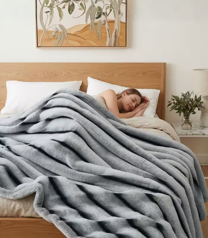 Ribbed Faux Fur Throw Blanket Grey