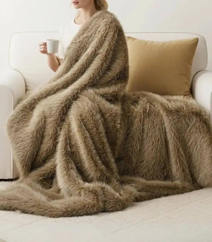 Faux Fur Throw Blanket – Sophisticated Textured Design Natural Tan
