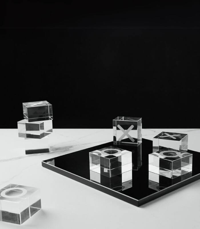 Tic Tac Toe Crystal Glass 23 cm