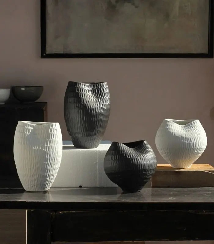 Ripple Ceramic Vase – Textured Sculptural Design Black