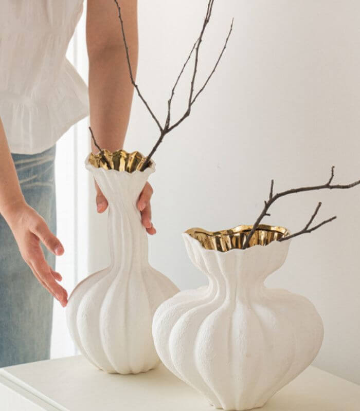 Celeste Sculptural Ceramic Vase – White & Gold Accent (30.5 cm / 12 in)
