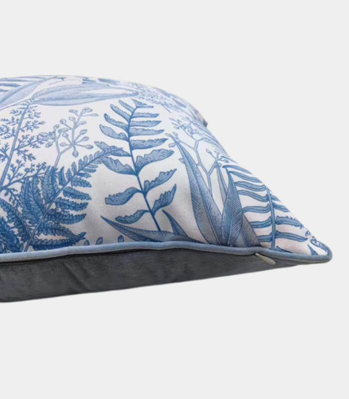 Botanical Haven Decorative Cushion Cover Tropical & Coastal Fern Print Throw Pillow Cover 45x45 cm
