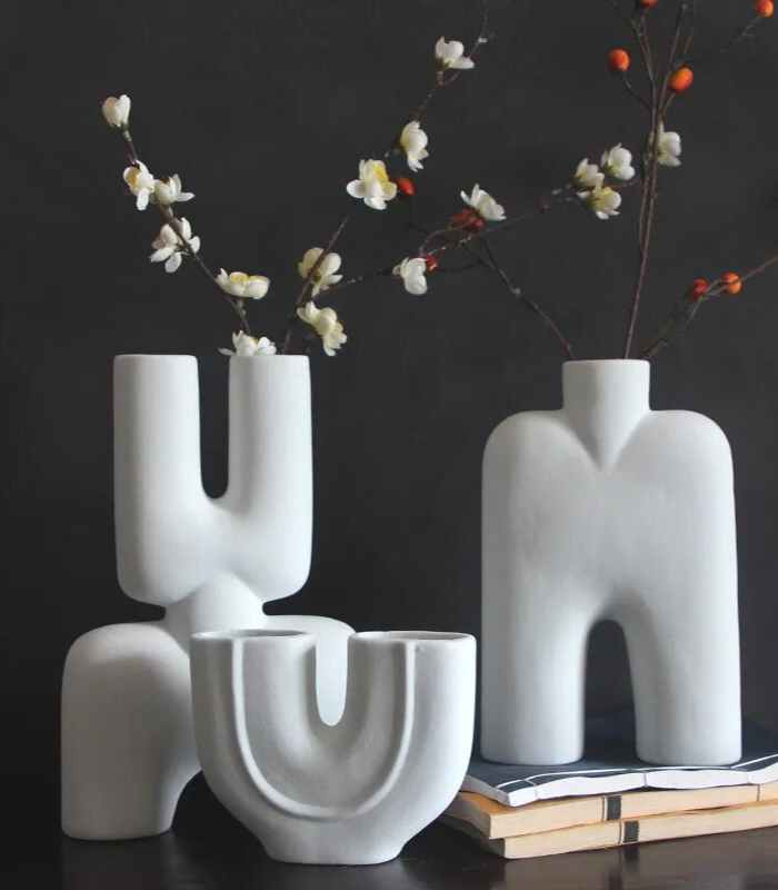 Villa White Ceramic Vase