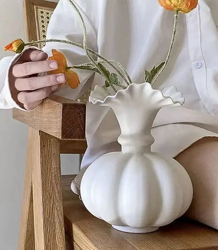 Luna Fluted Ceramic Vase – Matte White, 20 cm