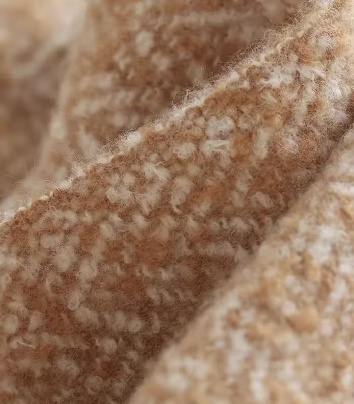 Camel Herringbone Throw Blanket – Textured Woven Design with Fringe Tassels 120 x 170 cm