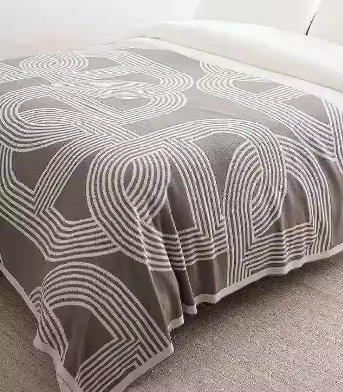 Throw Blanket Chains Pattern Knitted 130 x 180 cm