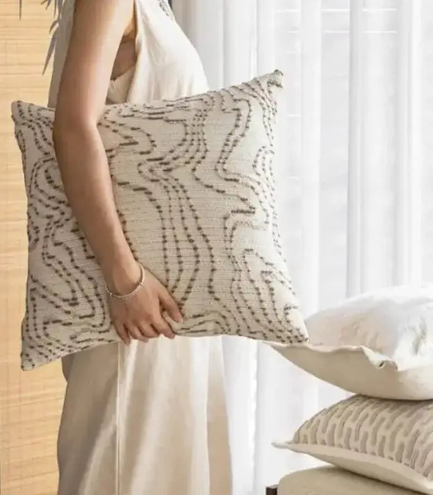 Luminous Cushion Cover Elegant Jacquard Decorative Throw Pillows 45x45 cm