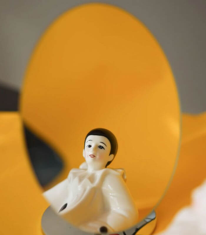 Pierrot Porcelain Trinket Dish – Hand-Painted Clown Ring Holder (23 cm / 9.06 inch)