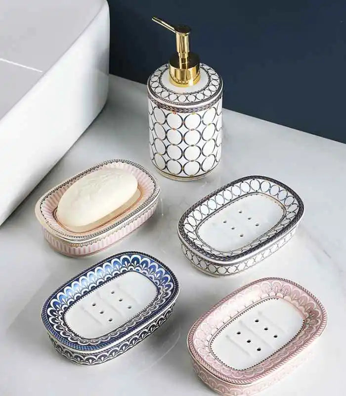 Ceramic Soap Dish With Drain Blue and White 13.8 cm