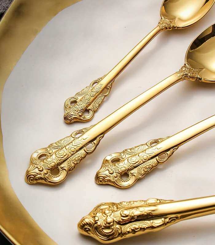 24 Pcs Flatware Vintage Cutlery Set Gold for 6 People 18/10 Stainless Steel