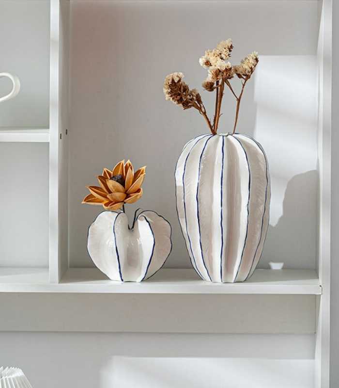 Ocean Star Vase Ceramic White Blue 20cm