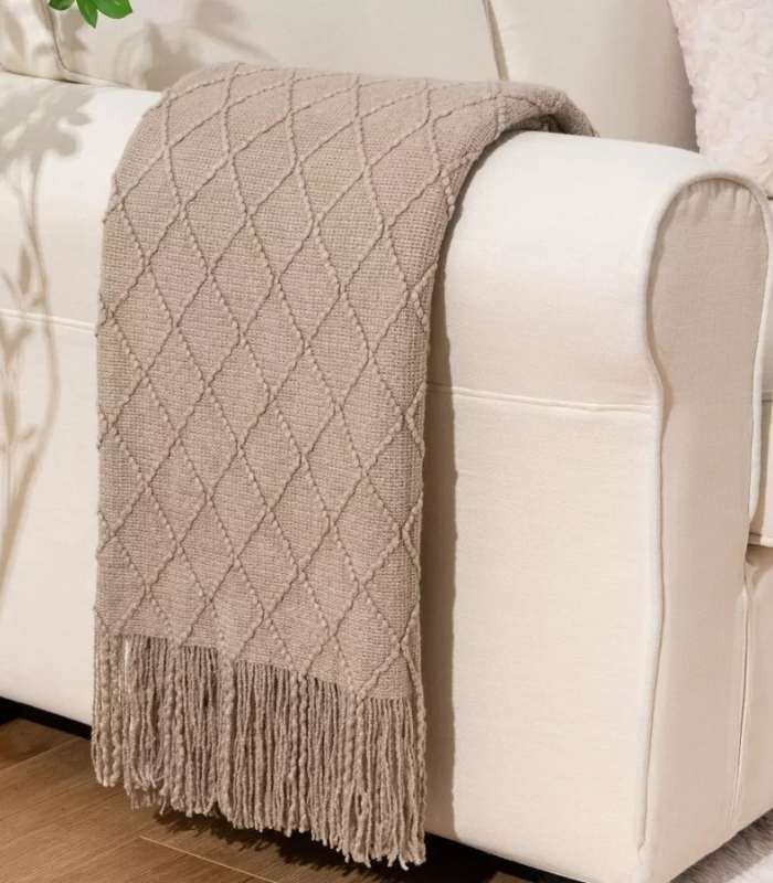 Knitted Throw Blanket Super Soft Textured