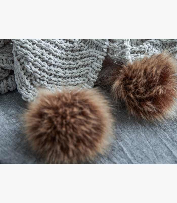 Throw Blanket Chenille Knit with Fur Pom Poms 1.1kg