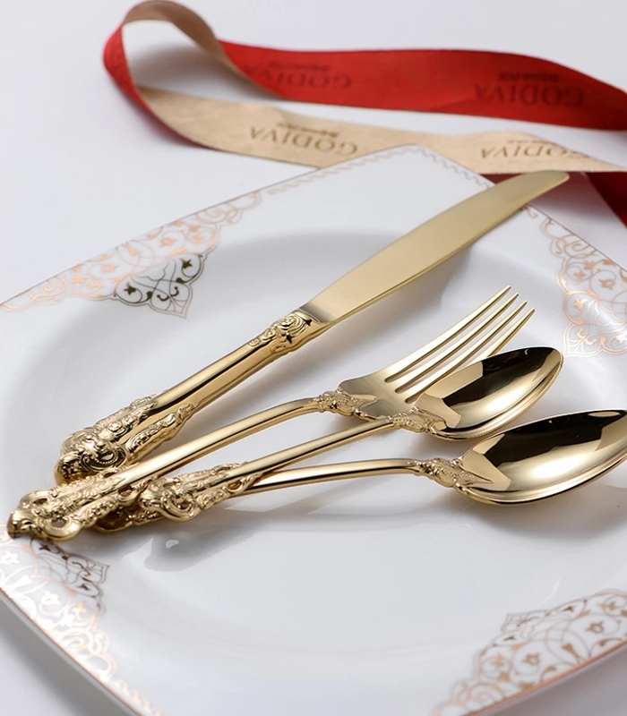 24 Pcs Flatware Vintage Cutlery Set Gold for 6 People 18/10 Stainless Steel