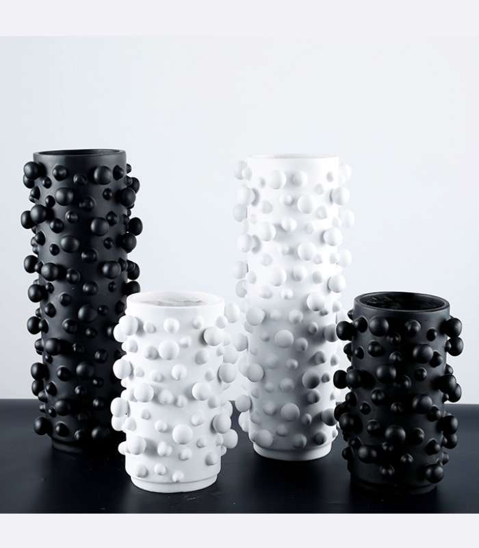 Abstract Resin Decorative Tabletop Vase Emilia White