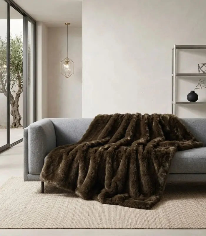 Forestwood Faux Fur Throw Blanket – Plush Oversized Design for Sofa and Bed