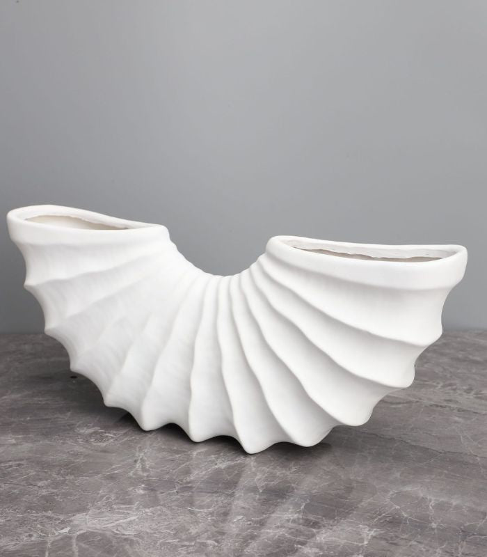 Vase Handcrafted Shell Shaped Living Room Decor